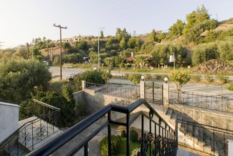 Galini Sea View Apartments Chalkidiki Nea Skioni Exterior photo